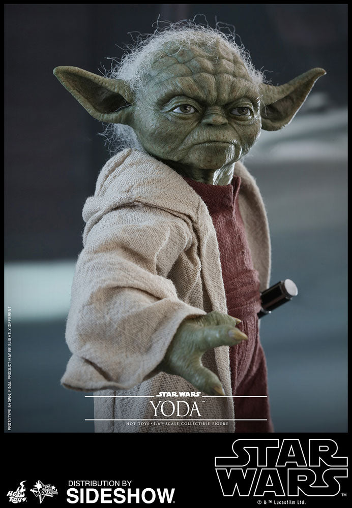 Hot Toys Yoda Ep II: Attack of the Clones - Movie Masterpiece Series - Sixth Scale Figure - Collectors Row Inc.